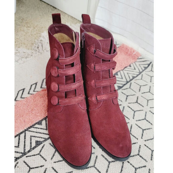 SUNDANCE BUTTONED UP CRANBERRY SUEDE BOOTIES, SZ 7/7.5 US-38/EU - Picture 16 of 16